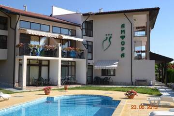 Фотографии Виллы Villa Amfora г. Кранево (Болгария) №2 Фото Виллы Villa Amfora г. Кранево 2