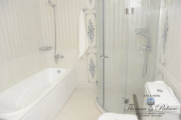 Фото номера Апартаменты с видом на море Отель Therma Palace Balneohotel in Therma Village г. Кранево 19