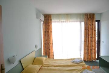 Фото номера Апартаменты с 2 спальнями Виллы Villa Amfora г. Кранево 6