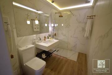Фото номера Вилла &quot;VIP&quot; Отель Therma ECO in Therma Village г. Кранево 4