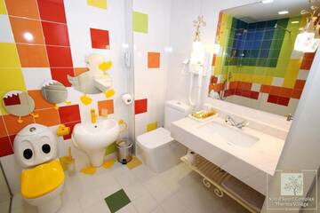 Фото номера Тематический мезонет «Эльза» Отель Therma ECO in Therma Village г. Кранево 2