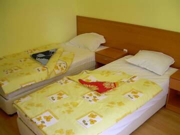 Фото номера Трехместный номер с основными удобствами Отель Familly hotel Randevu г. Кранево 4