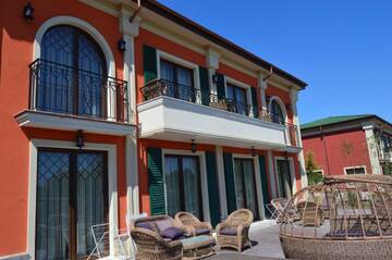 Фото номера Вилла с 3 спальнями Комплексы для отдыха с коттеджами/бунгало Luxury Villas in Therma Village г. Кранево 2
