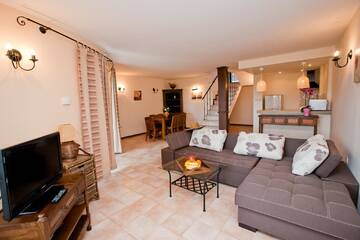 Фото номера Вилла с 2 спальнями Виллы SanMarco Villas г. Кранево 3